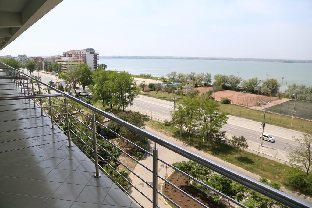 Hotel Comandor Mamaia Ruang foto