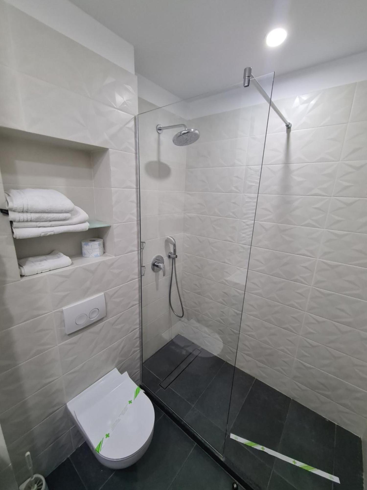 Hotel Comandor Mamaia Bagian luar foto