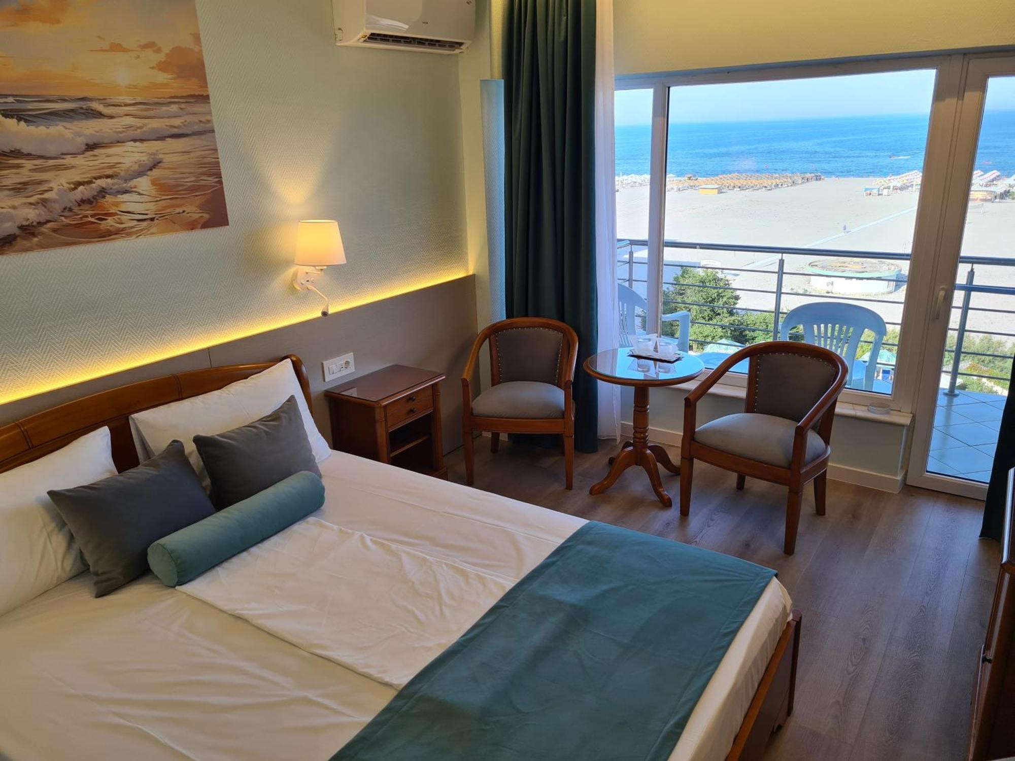 Hotel Comandor Mamaia Bagian luar foto