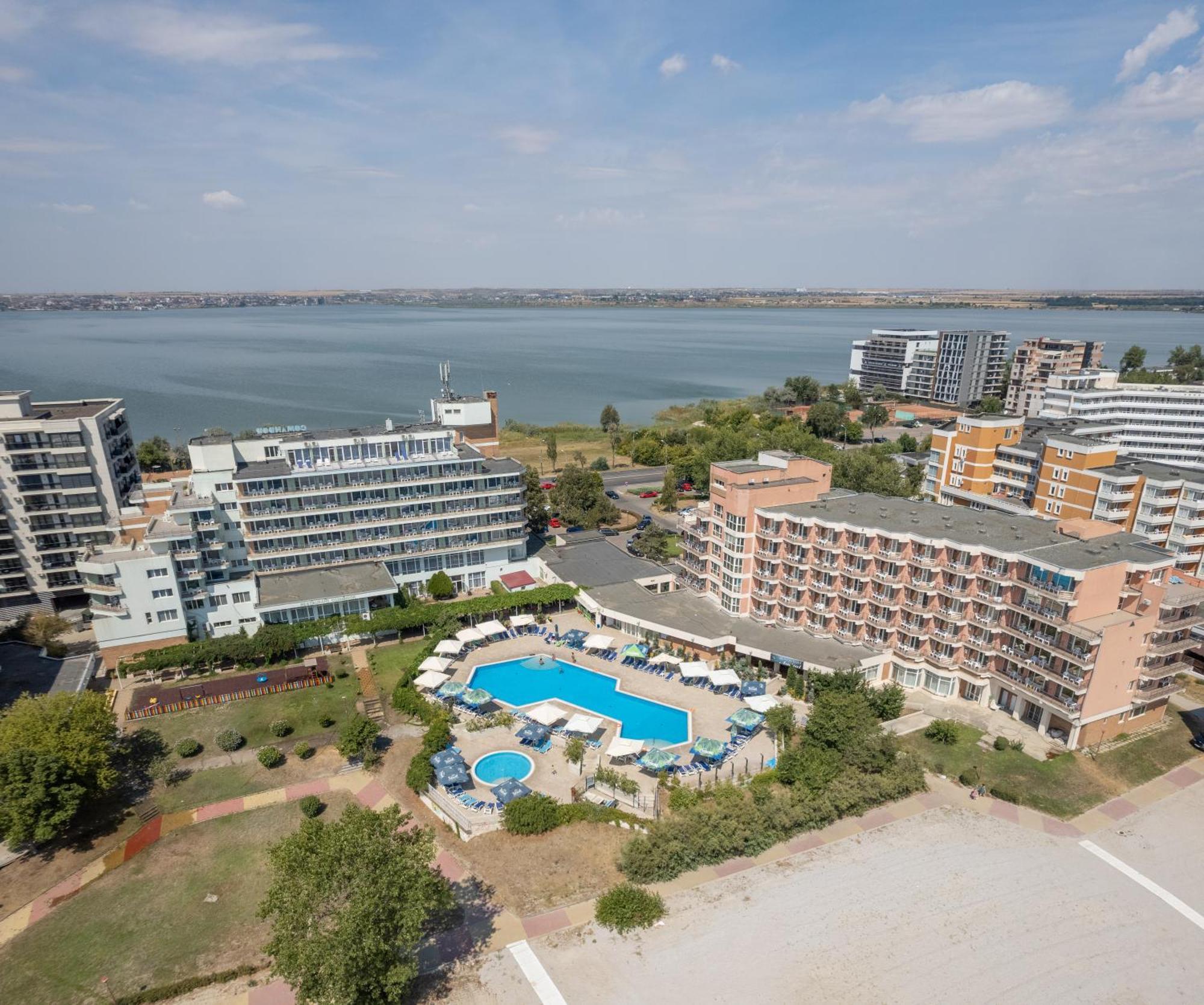 Hotel Comandor Mamaia Bagian luar foto