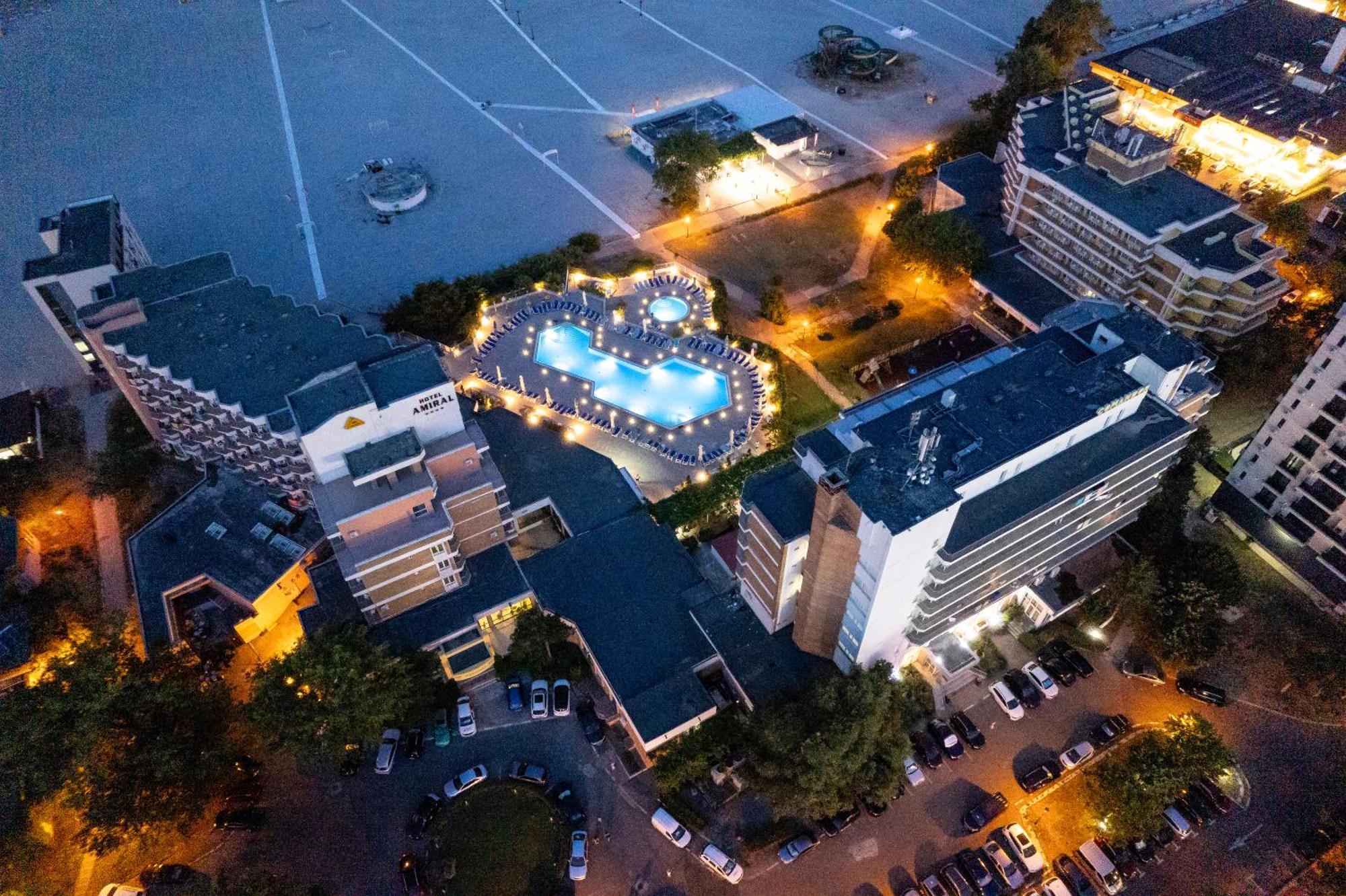 Hotel Comandor Mamaia Bagian luar foto
