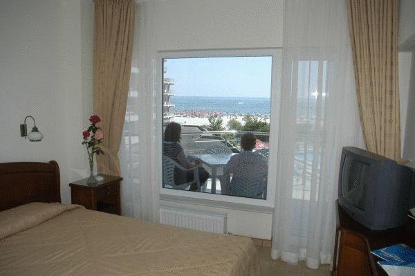 Hotel Comandor Mamaia Ruang foto